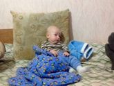 Мой малыш такой маленький,