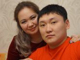 как лучше.с челкой или без