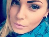 Девочки скажите как она сделала такие брови? Это карандаш или татуаж?