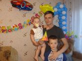илюшке годик и немного новостей.