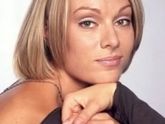 Кто очень красив без макияжа?