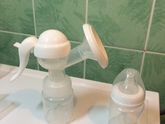 Девочки продам молокоотсос, заказывала