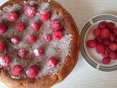 Яблочная шарлотка на манке в мультиварке