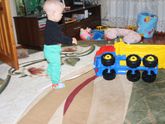 365. День 359. Катаемся по дому