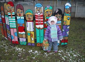 image-4edccc2bca250eafbdc1ed3f460b7029f486a4c4f567f1d63979bab02c65c5b2-V