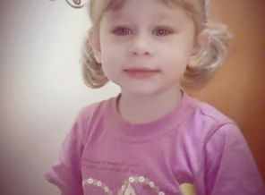 selfiecamera_2016-10-21-23-47-10-175