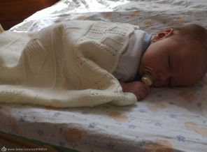 Спим под любимые песенки)