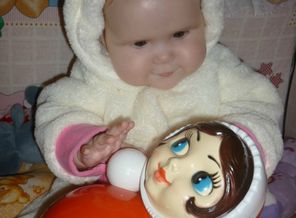 Любимые занятия нашей непоседы!