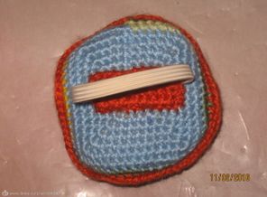 Изничтожаю маленькие остаточки пряжи))) Игольница