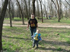 Прогулка в роще СКА