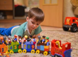 Филипп настоящий фанат Lego Duplo!