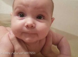 с серьезным видом покоряем водные просторы))