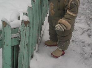 Алисе 9 месяцев