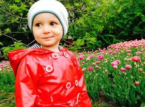 С 3-летием!!! Растите и развивайтесь, учитесь новому и радуйте окружающих!