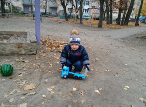 KbzcNnHENMI