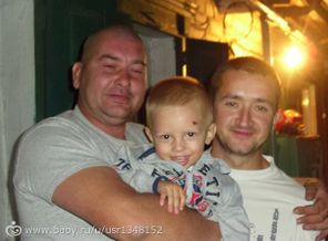 наши папа и дед)