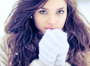 beautiful_girl_and_winter