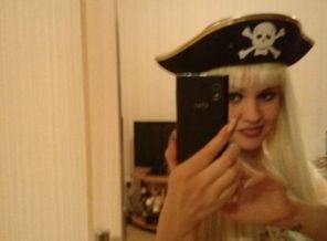 CAM00477
