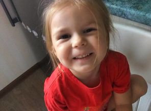 Сидели на кухне, делали фотографию на слабенький телефон на Android.