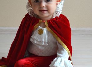 Сыночка год. Наш царь.