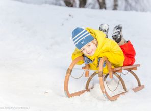 Какая же зима без санок?!)