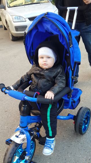 Годик -небольшой фотоотчет и о подарках)