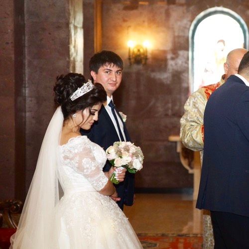 #покажисебяневестой
