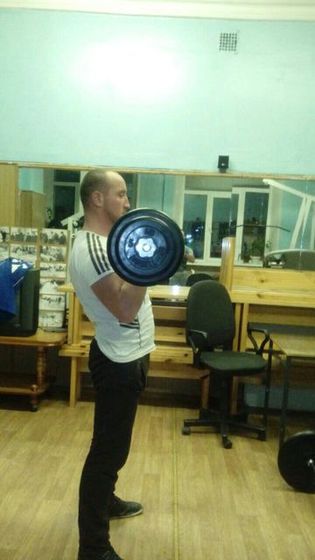 Типо спортсмен....?