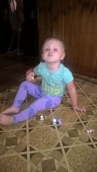 Боится воды.