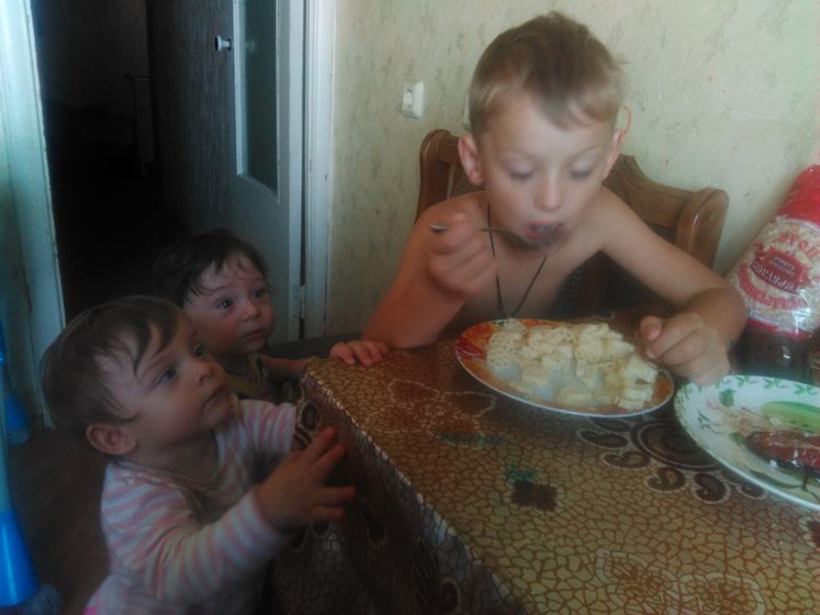 нам !!!11 месяцев!