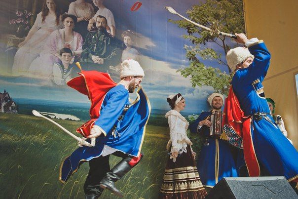 Немного лета. Царские дни в Аляухово