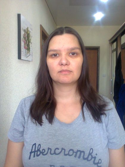 Подстриглась