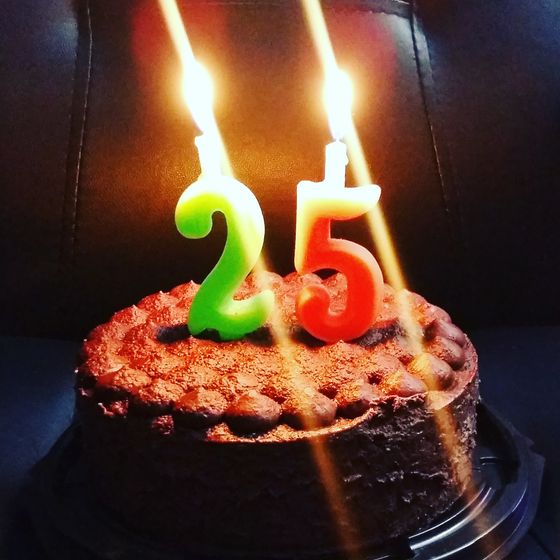 25 лет