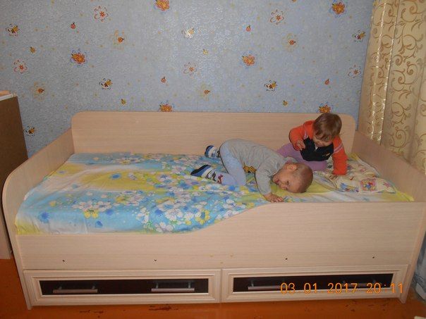 Купили сыну (2,5) кровать