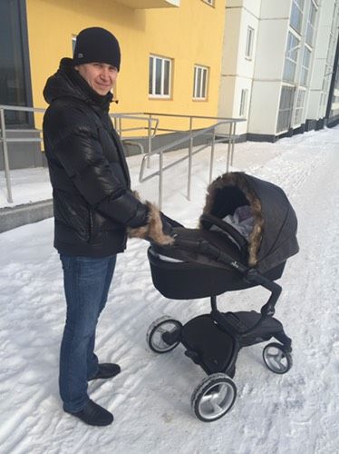 Первая прогулочка наша)