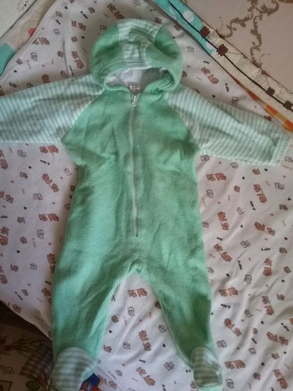 Большой пристрой на девочку 0+, немного на мальчика.