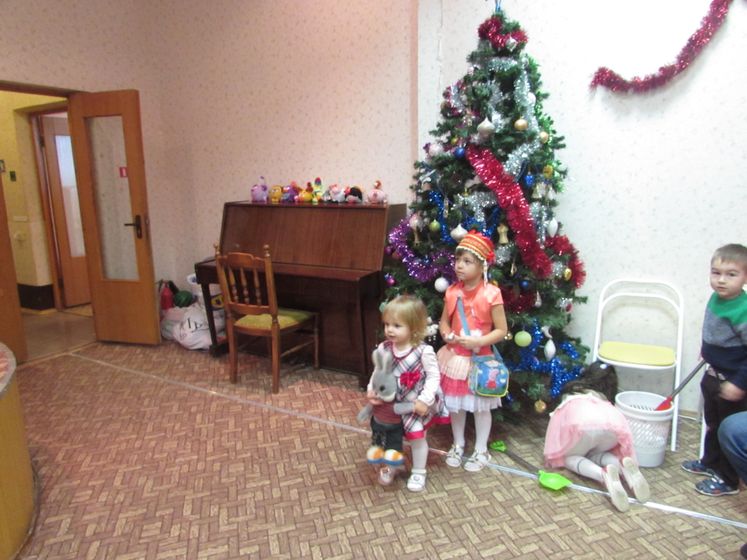 Новогодняя программа в детской библиотеке