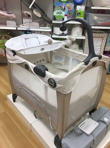 Продаю абсолютно новый манеж кровать Graco super prestige