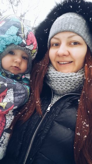 Надюшке год и девять. Обо всем. Много букв
