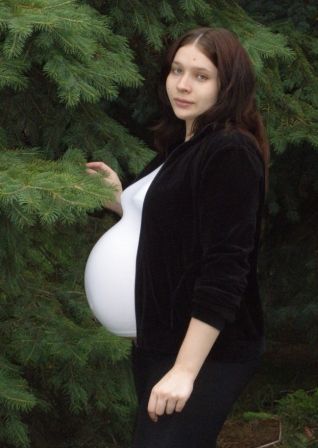 Папочка, дочу только тут оставьте, а то увезете ее еще
