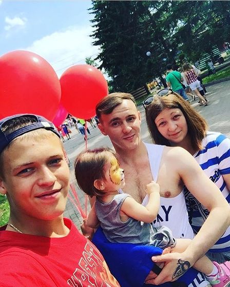 Много букв и фото. Пост о нас.