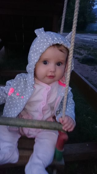 Алисе 8 месяцев