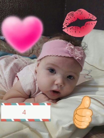 Моей Николь 4 месяца