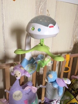 Девочки, продам мобиль Фишер