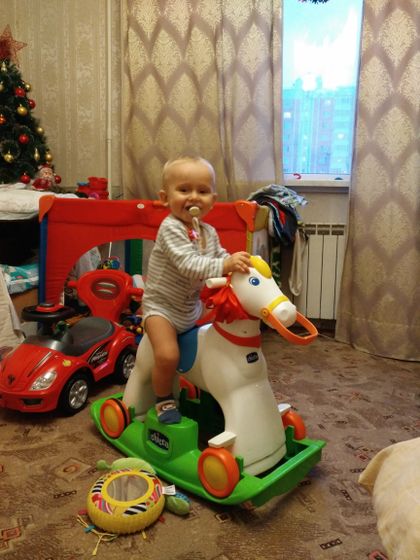 Ура! Сегодня Кирюше 1 годик)))
