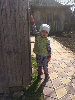 Ну, кто первый с тапками?