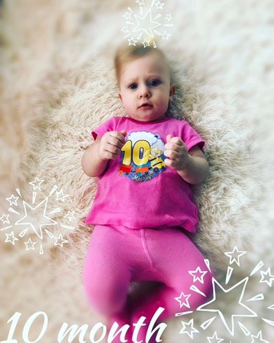 10 месяцев