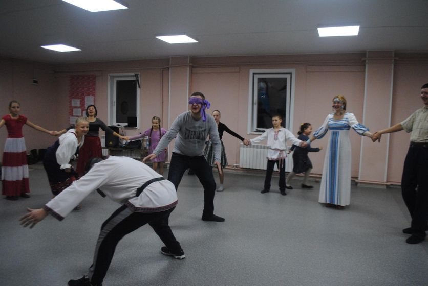 А ТЕПЕРЬ О НАШЕЙ КОМАНДЕ!!!