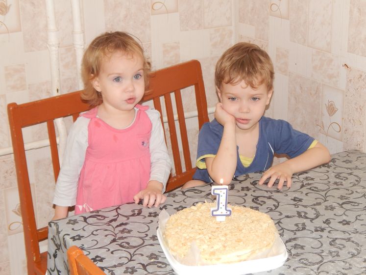 Первый месяц