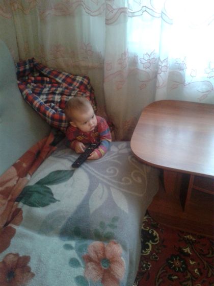 Вот вечно туда залезет,
